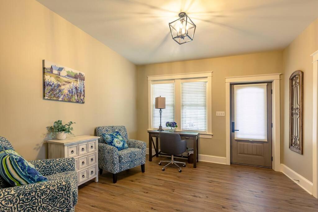 The Queen Place - Updated-Private Backyard Gordonville Εξωτερικό φωτογραφία