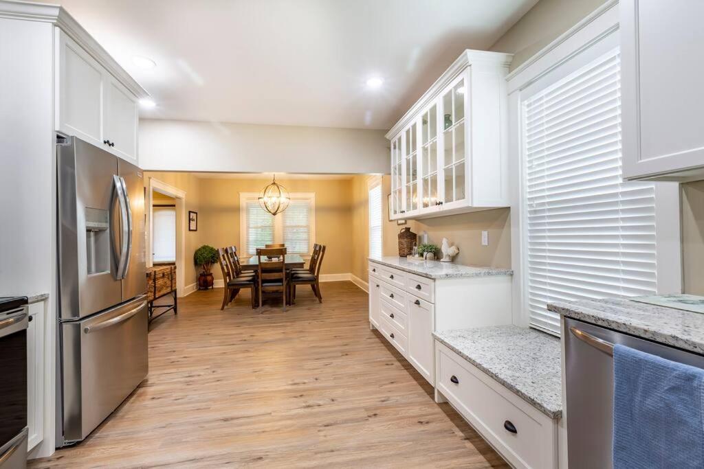The Queen Place - Updated-Private Backyard Gordonville Εξωτερικό φωτογραφία