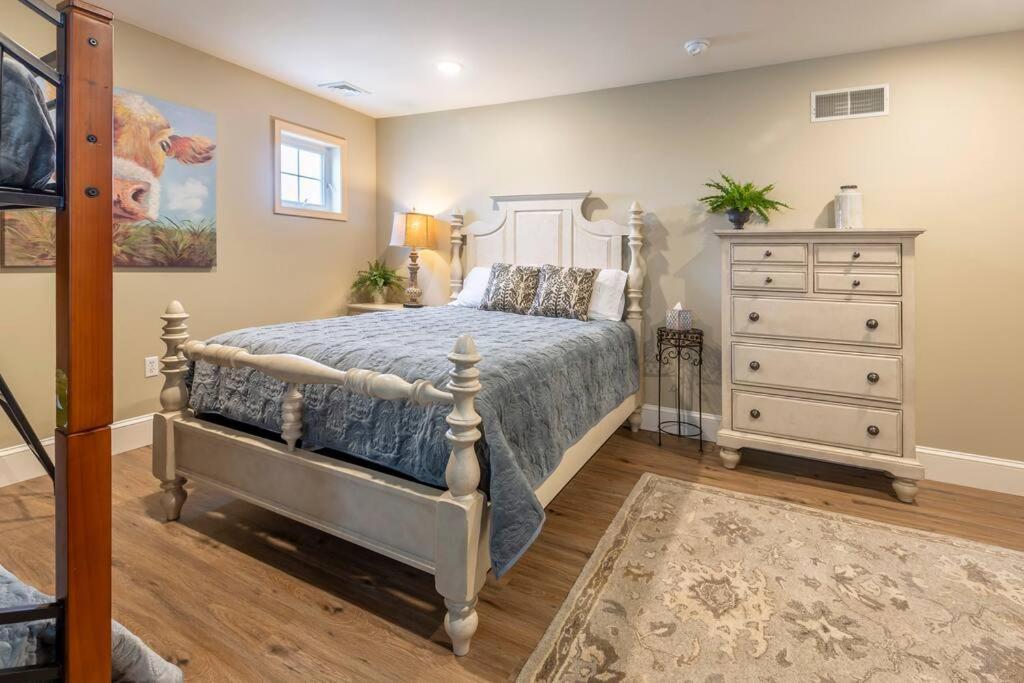 The Queen Place - Updated-Private Backyard Gordonville Εξωτερικό φωτογραφία